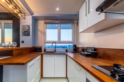 Rénovation complète – cuisine ouverte – Longjumeau (Excel Rénovation)