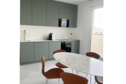 Menuiserie sur mesure – aménagement intérieur – Paris (Excel Rénovation)
